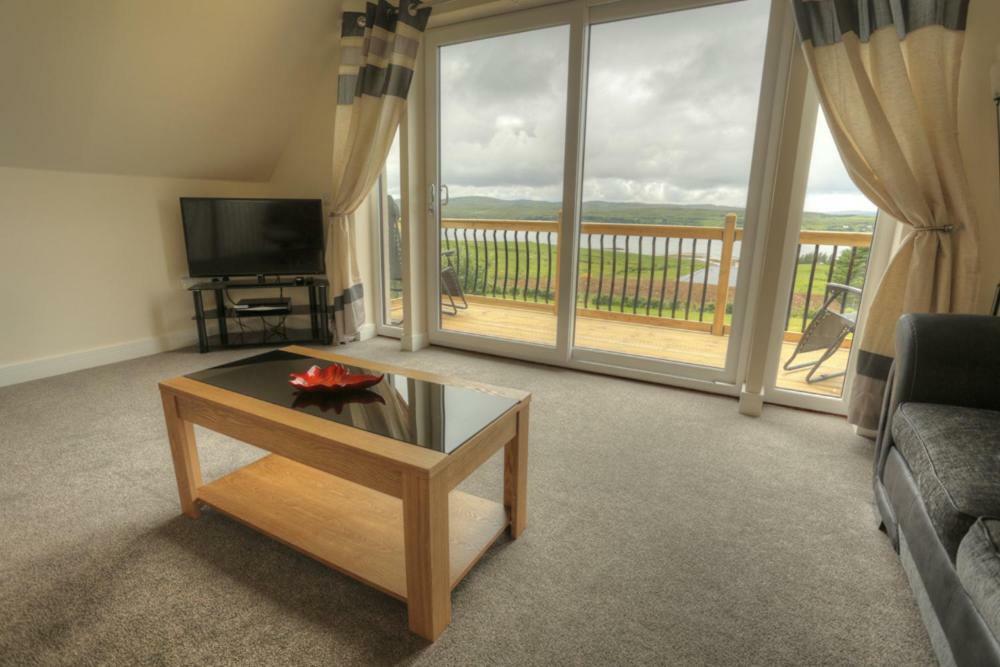 Lochview Chalet Eyre Ngoại thất bức ảnh